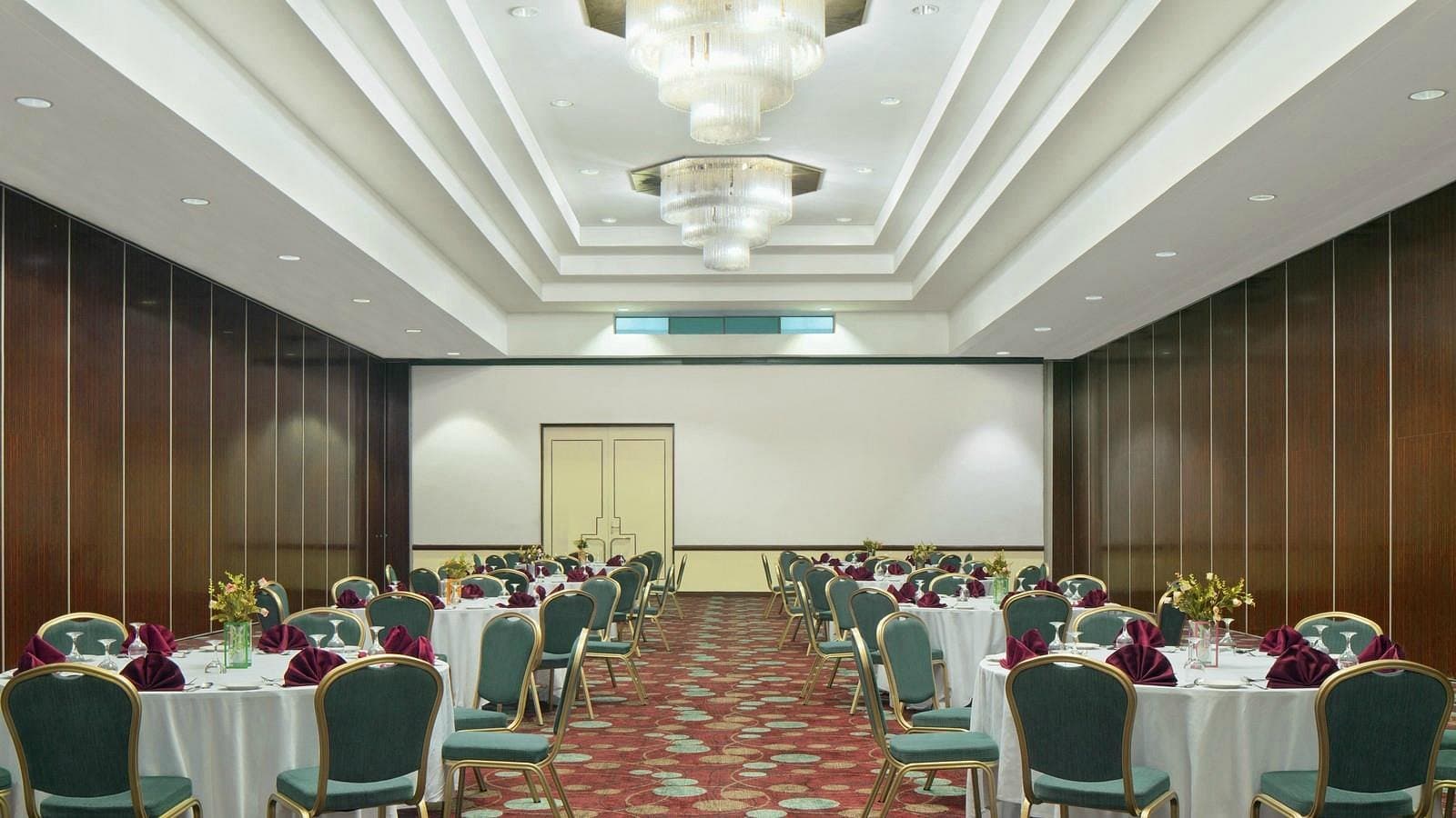 Plenary & Breakout Setup